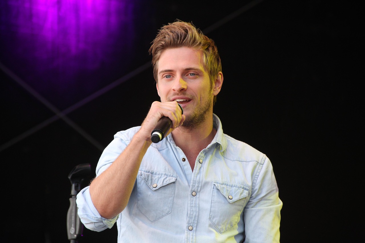 Jörn schlönvogt, actor, singer — Baccarat Online Offering Precision, Skill, and Big Payouts