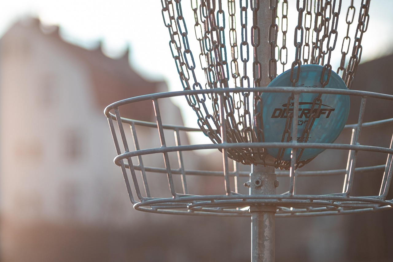 Disc golf, sport, basket — Exploring Player Performance Metrics for Betting